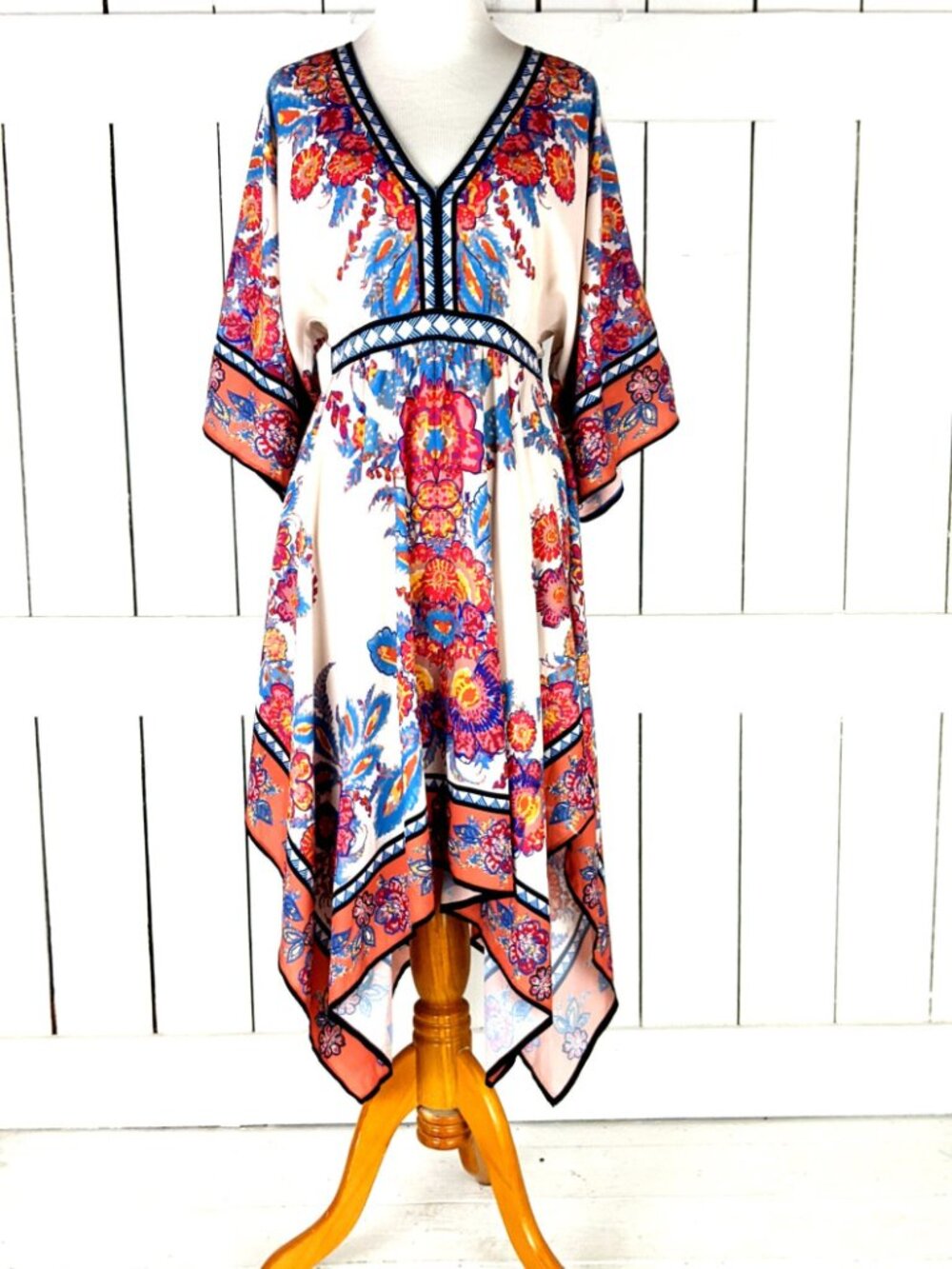 Flying Tomato Floral Handkerchief Hem Midi Dress Small